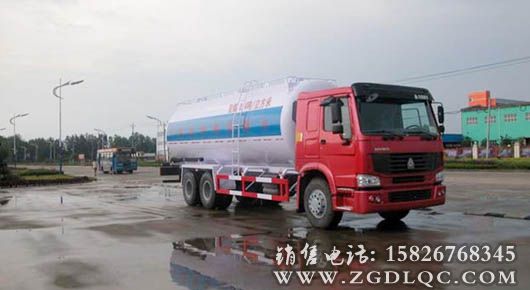 斯太爾后雙橋粉粒物料運輸車 斯太爾后雙橋粉粒物料運輸車