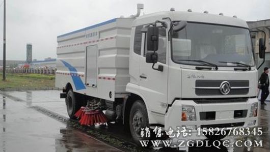 東風(fēng)天錦掃路車(chē) 東風(fēng)天錦掃路車(chē)