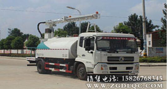 多功能抑塵車(8方) 多功能抑塵車(8方)