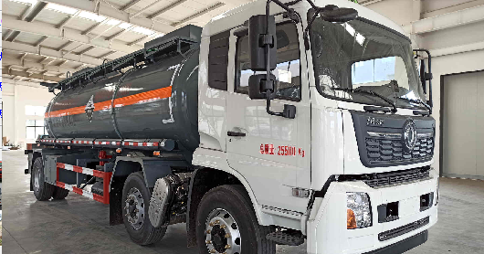東風(fēng)天錦腐蝕性物品罐式運(yùn)輸車 東風(fēng)天錦腐蝕性物品罐式運(yùn)輸車
